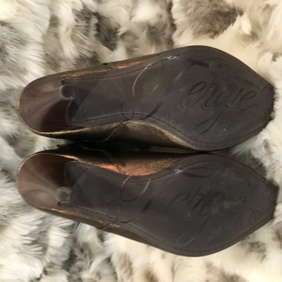 Fergie Renata Bronze Boots - Picture 9 of 9